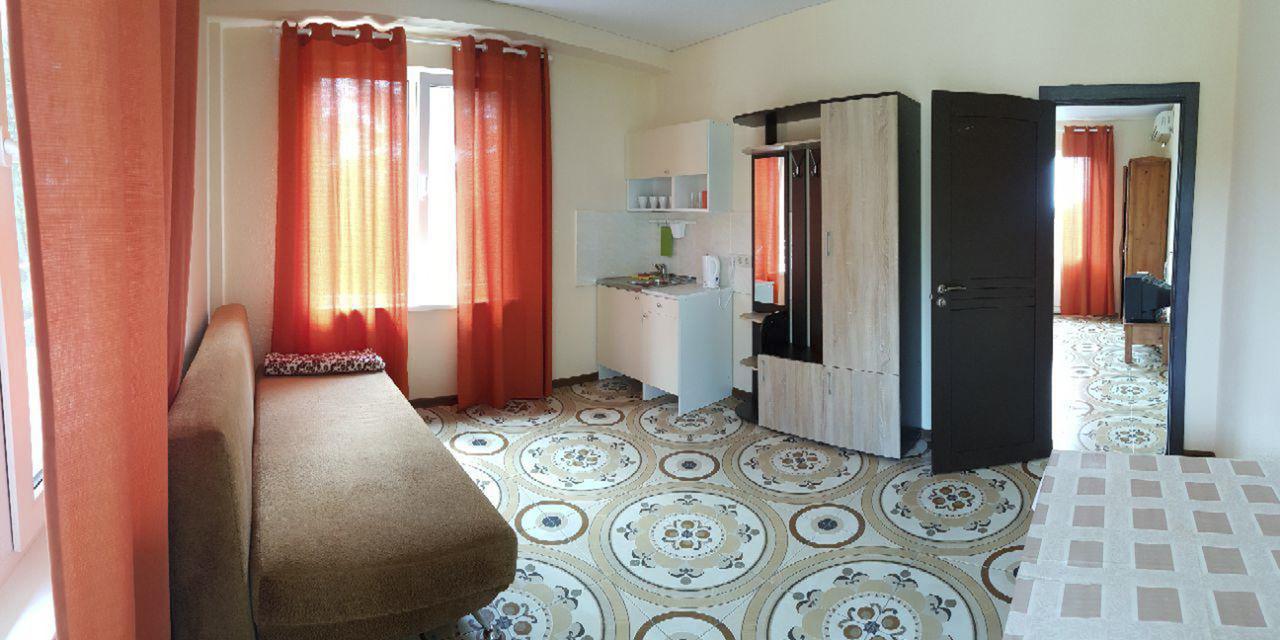 Guest House Harmony ピツンダ エクステリア 写真